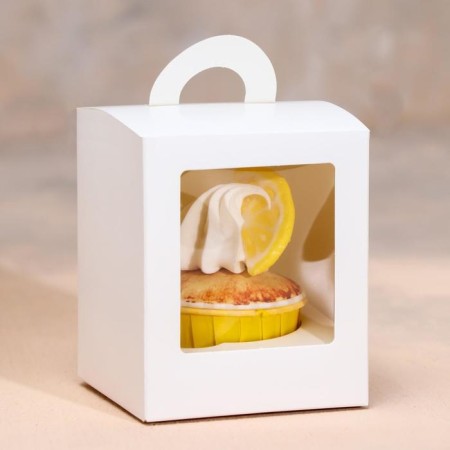 Packaging for one cupcake, white, 9.2 x 9.2 x 11.1 cm