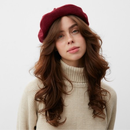 Takes female minku, burgundy color, rr 54-56