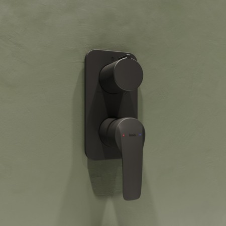 Hidden installation mixer IDDIS RAY RAYBL00I68, three exits, black matte color-2