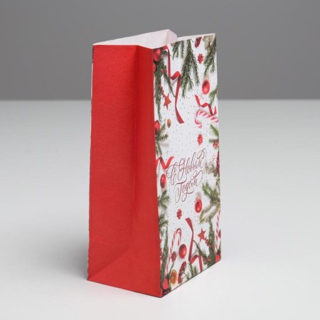 A package without handles “Happy New Year!”, 10 x 19.3 x 7 cm, New Year-2