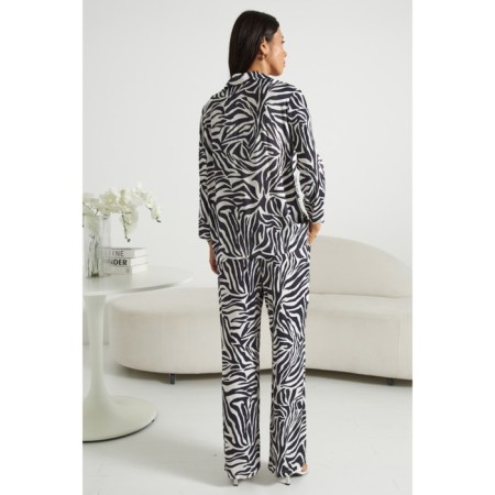 Female set: blouse, trousers, size 52-1