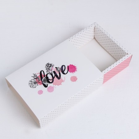 Confectionery box, packaging "Love", 20 x 15 x 5 cm-1