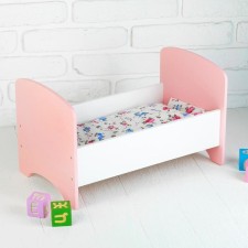 Classic bed