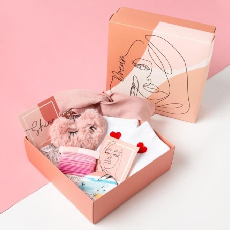 Feminine gift set KAFTAN "Dream Girl"