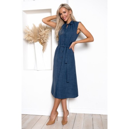Women's dress, size 44-5