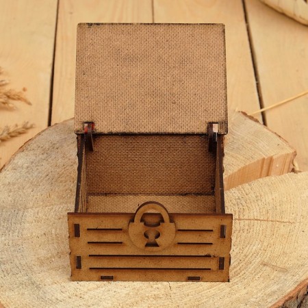 Amulet-domic "rich on a chest, without a hat", 17x14x10 cm, mix-3