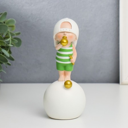 Polystone souvenir "Baby in a white baseball cap, with a gold bubble on a ball" 16x7x8 cm-4