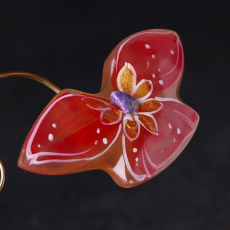 Souvenir "Flower of Orchids", Selenite-2