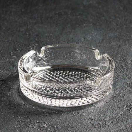 Called ashtray “Round”, D = 10.6 cm,