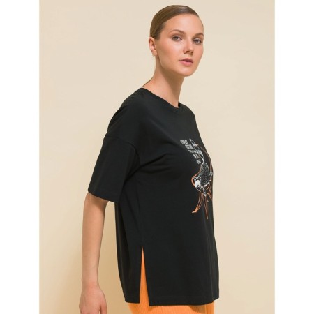 Female T -shirt, size 46, black color-9