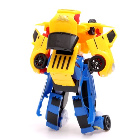 The Hero robot, transforms, assembled from 2 cars-4