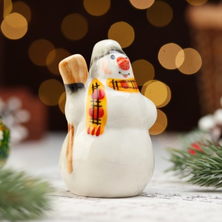 Suvenir "Snowman with a broom", 10 cm, porcelain-1