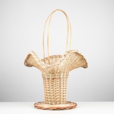 The basket of the arrangement is stubborn, D = 44 cm, 37x34 cm