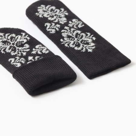 Mittens double manual embroidery, color black, river 18-2