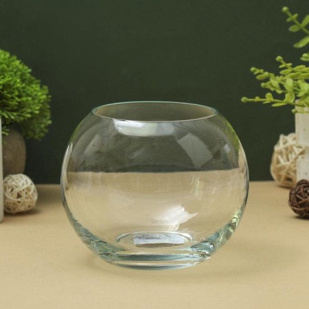 Vase "Shar" d = 8.5cm, h = 11cm. From transparent glass (without decor)