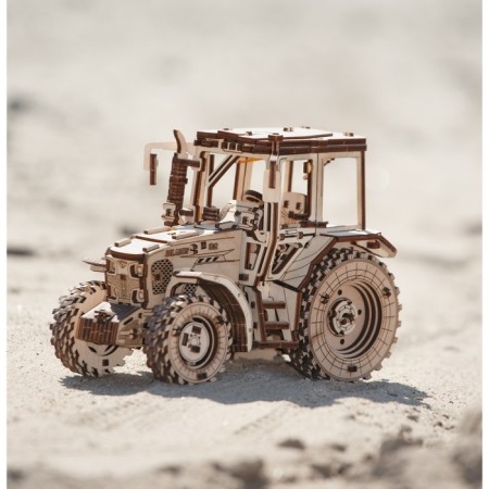 Prefabricated model 3D Ewa tractor Belarus 82-12