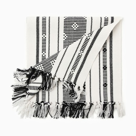 Ethel Scande Ts. Black Trush 38*150 cm, 50%cotton 50%linen-7