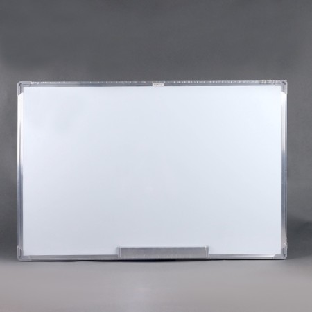 The magnetic board is one -sided-7