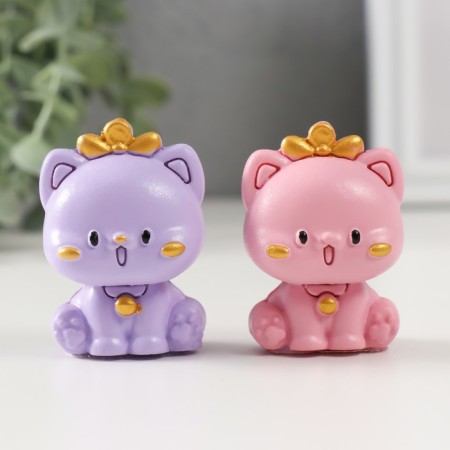 Polystone souvenir "A cat with a golden bell" mix 2x3x5 cm-1