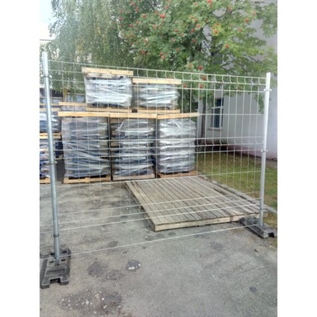 Base, for temporary fence, sand-polymer-1