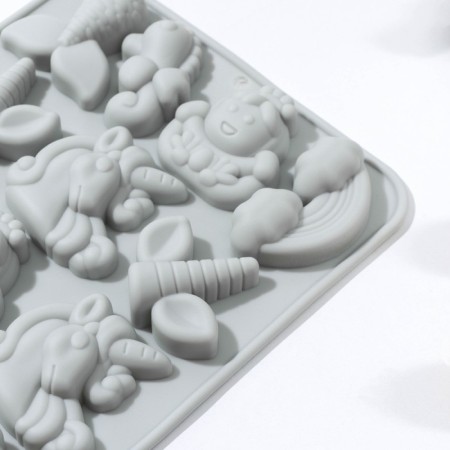 Form for jewelry of the share "Magic", silicone, 23 × 16.5 × 2 cm, 14 cells, color mix-1