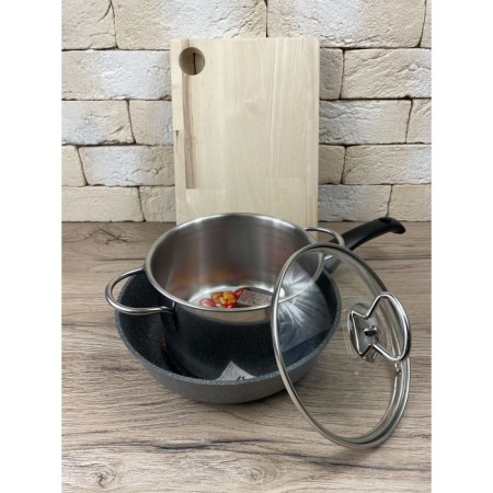 Set of dishes Panairo Sogretta, with a lid