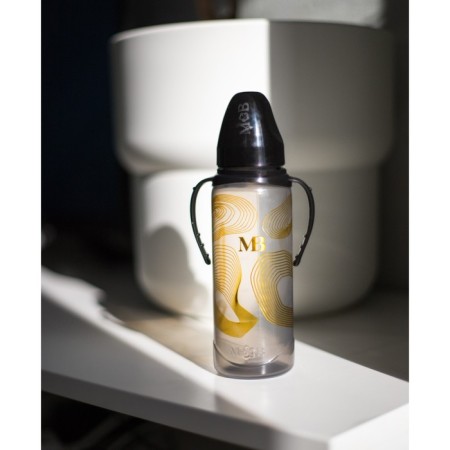 A bottle for feeding “M&B”, classic throat, with handles, 250 ml., 0 months, gold collection-8