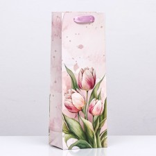 Package laminated for a bottle 
