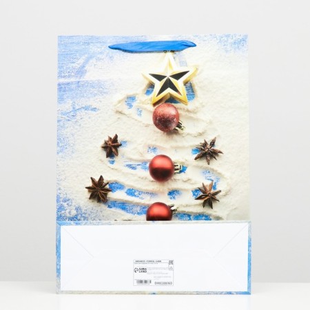 Laminated packet "Fir tree in the snow" 32 x 42 x 12-1