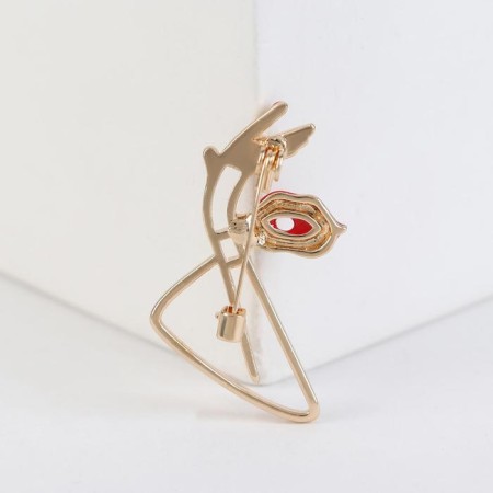 Brooch "Silhouette", red color in gold-1