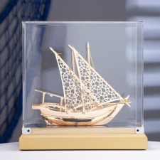 Souvenir ship on the stand sailboat 21cm