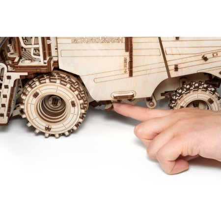 Model EWA tree -based team "Combine with a harvest"-9