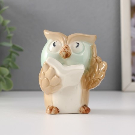 Souvenir ceramics "Little Eagle owl with the book" 7x7x9 cm