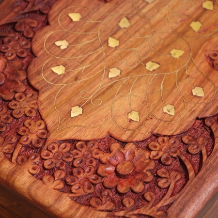 Casket "petals" wood 30x20x9 cm-3