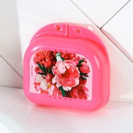 Container for prostheses "Femininity", 8 x 7.5 cm-3