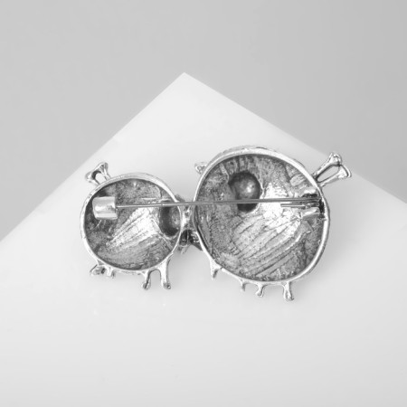 Brooch "Sheep pair", white color in black silver-1