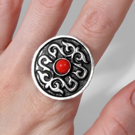 Ring of the "ethnic" patterned circle, red color in black silver, dimensionless-1