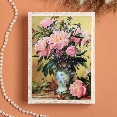 Casket "Piones in a vase", white, 16 × 22 cm, lacquer miniature-2