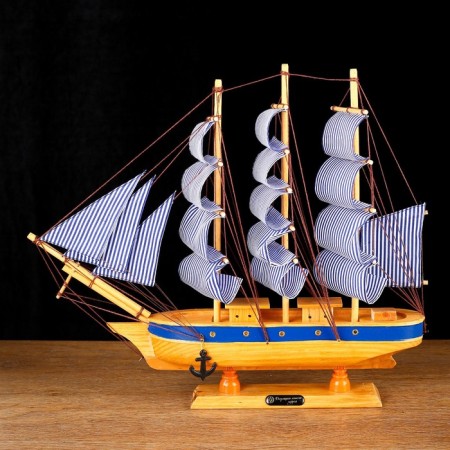 Souvenir average “Erna” souvenir ship, 40x7.5x38-6