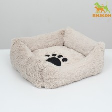 Stear with a pillow, fur, satin, perioteum, 45 x 45 x 15 cm, beige