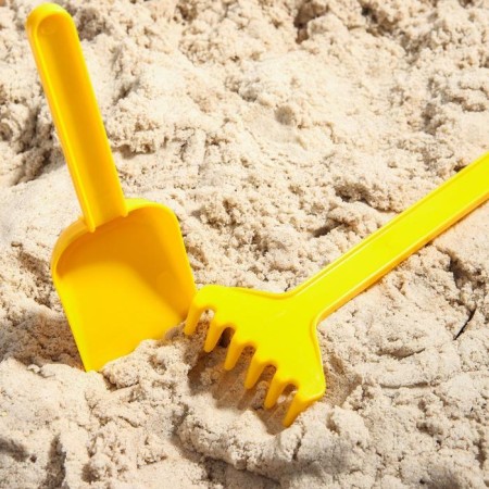 Set for playing in the sand: bucket, scoop, rake, 3 molds, mixes-3