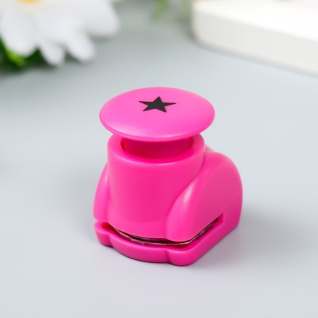 The hole -of -the -figable button "Star" d = 1 cm 4.3x4x3 cm mix-7