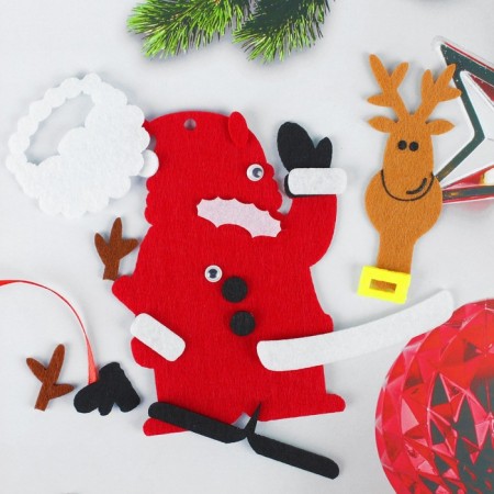 Set for creativity - create a Christmas tree decoration from the felt "Santa Claus with a deer"-1
