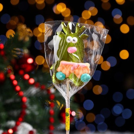 Caramel on a stick "deer", green, 25 g-1