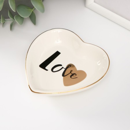 Souvenir ceramics stand for the ring "Heart. Love" 10.5x10x2 cm