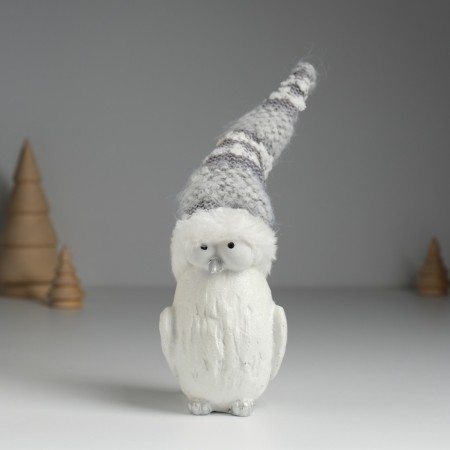 Souvenir Polystone "Bird Bullaza in a gray cap" 6.5x8x23 cm