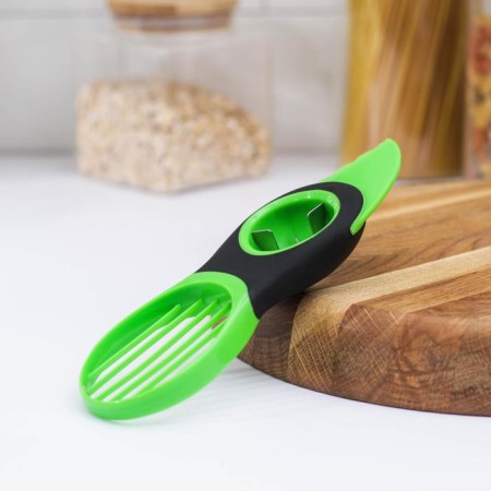 Knife for avocado shares, color mix