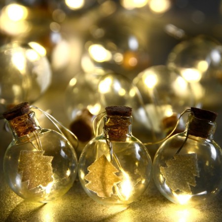 Garland “thread” 1.6 m with nozzles “Balls with a Christmas tree”, IP20, silver thread, 15 LED, glow warm white, AAX2