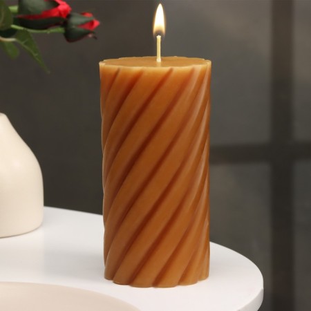 Candle-cylinder aromatic twisted "lavender and citrus", 7.5x15 cm