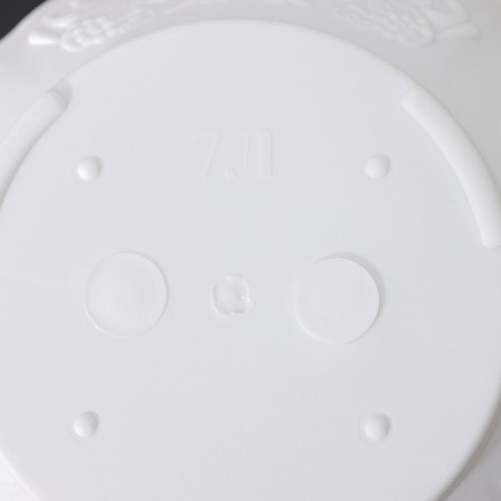 Pot with the pallet "Angara", 7 l, the color is white-2